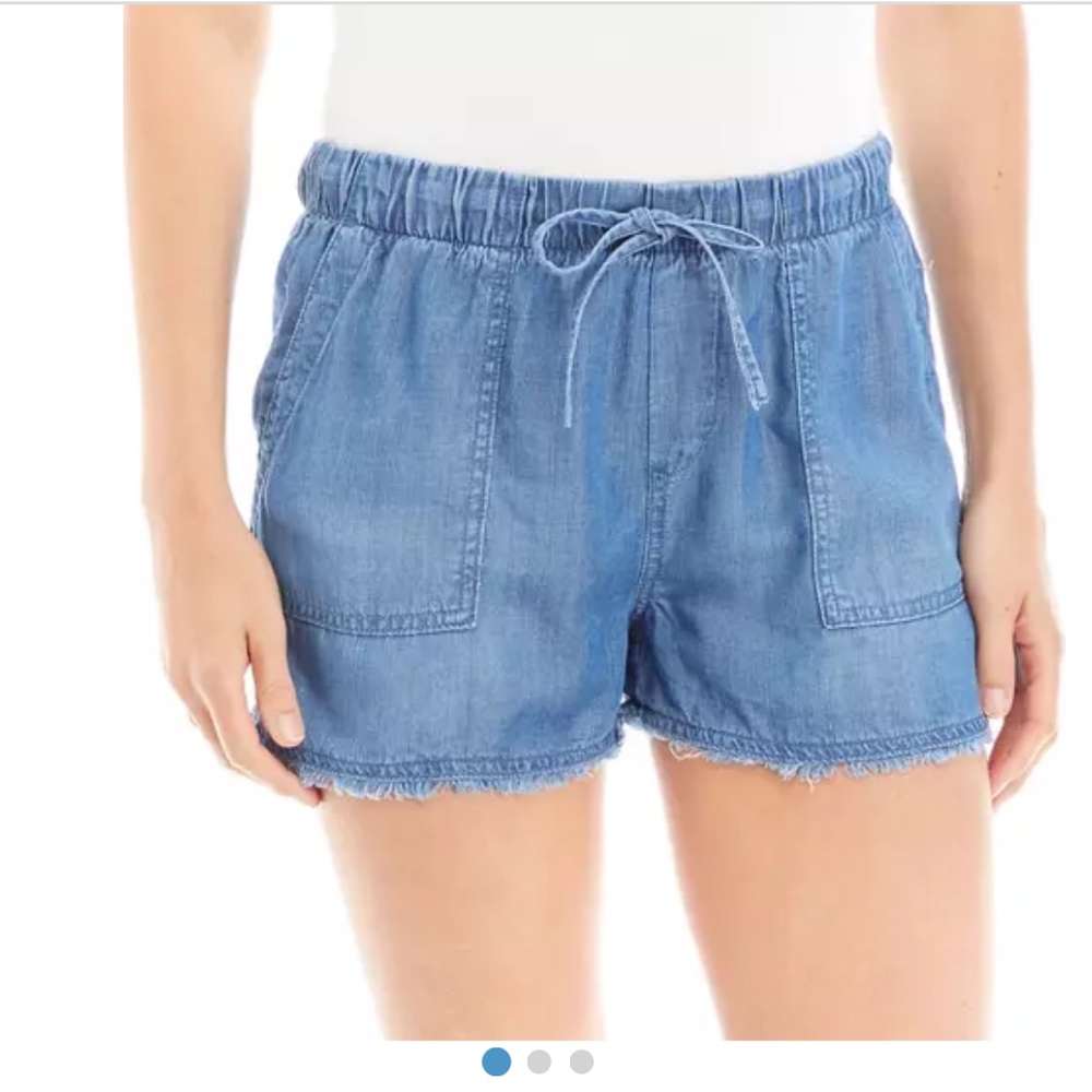 For The Republic women’s pull-on tie waist shorts